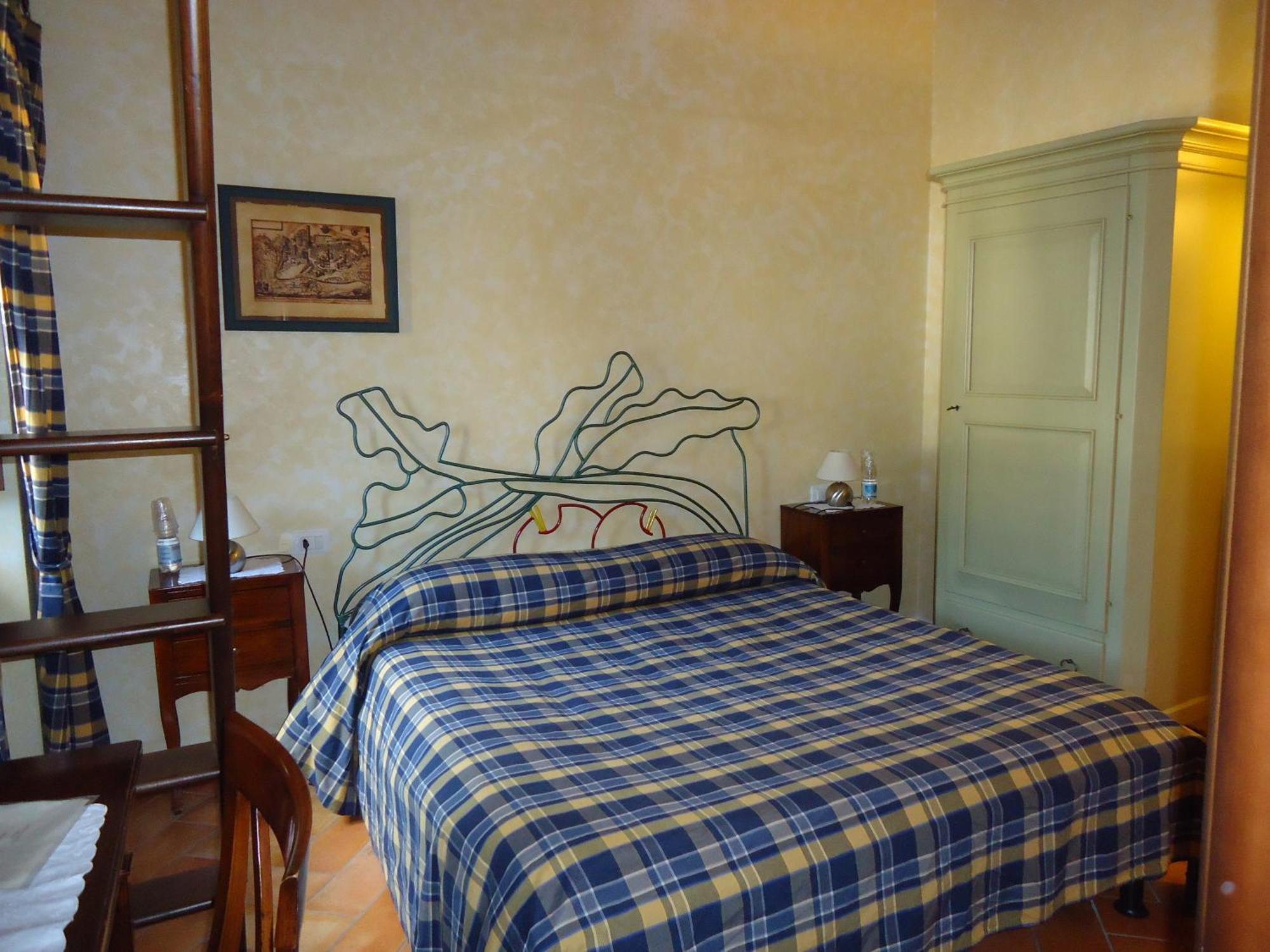 Bed and Breakfast La Dimora Di D'Annunzio Scanno Habitación foto