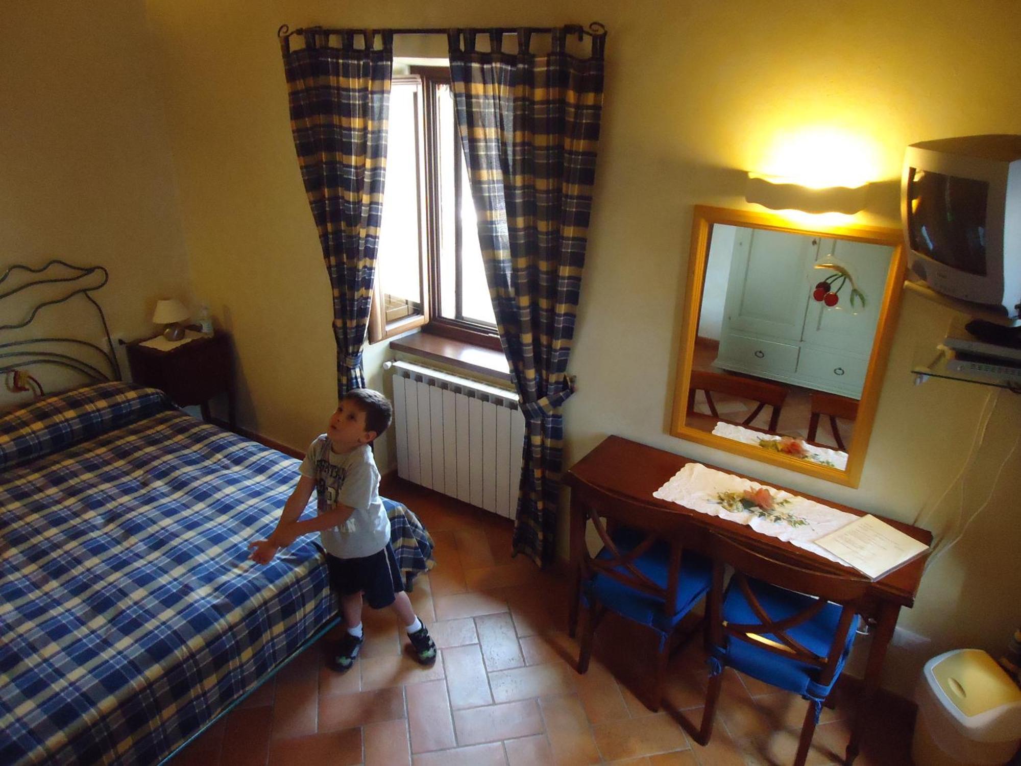 Bed and Breakfast La Dimora Di D'Annunzio Scanno Habitación foto