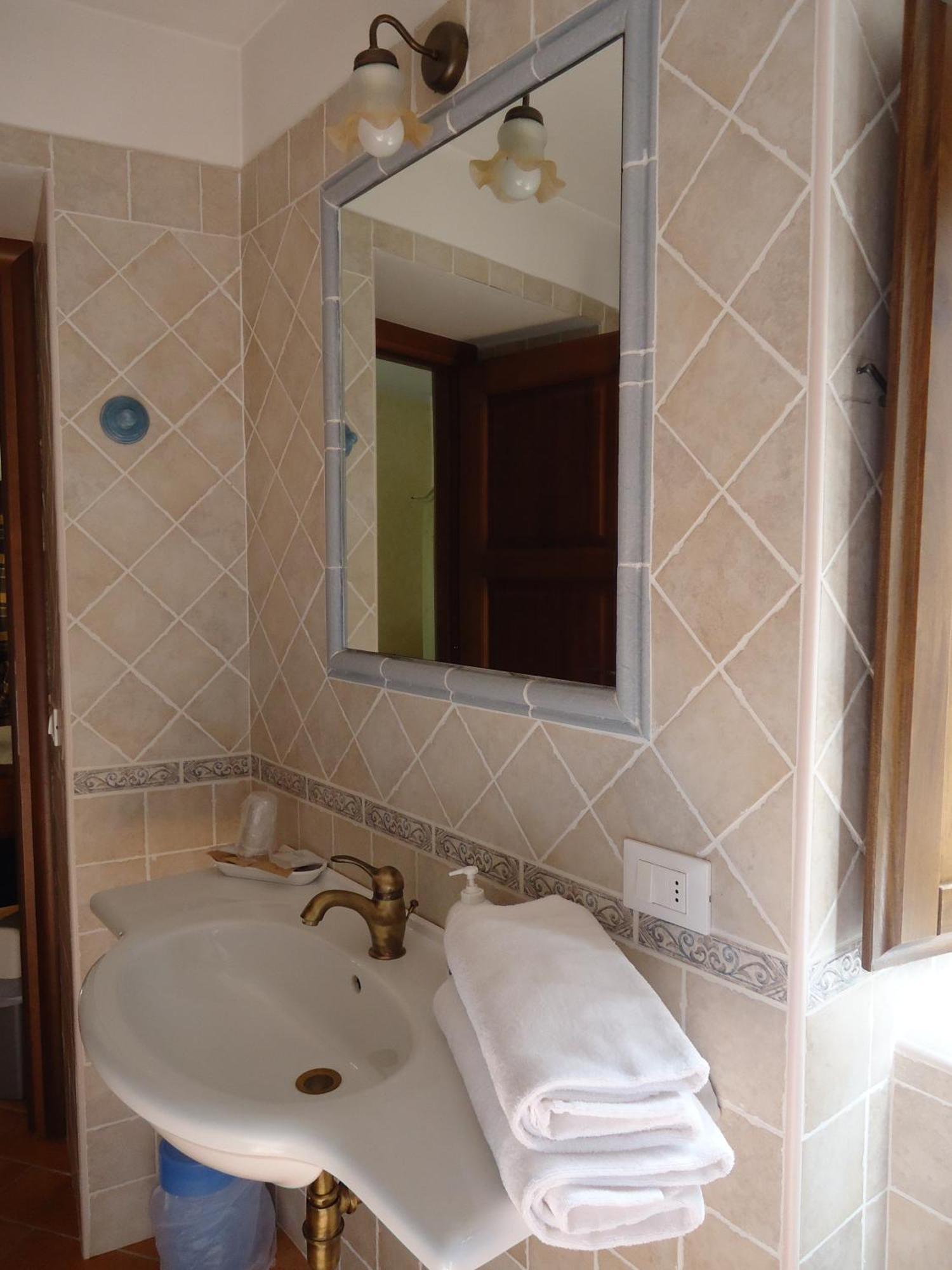 Bed and Breakfast La Dimora Di D'Annunzio Scanno Habitación foto